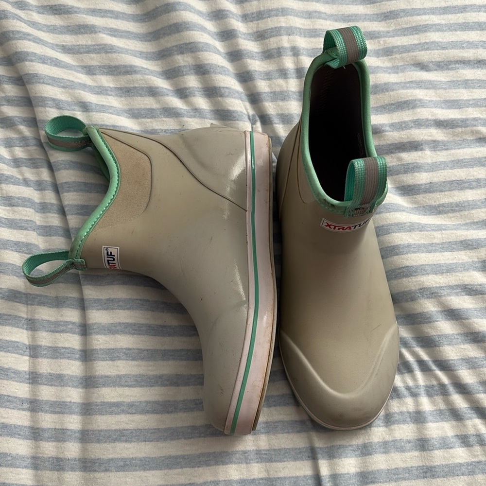 Xtratuf boots